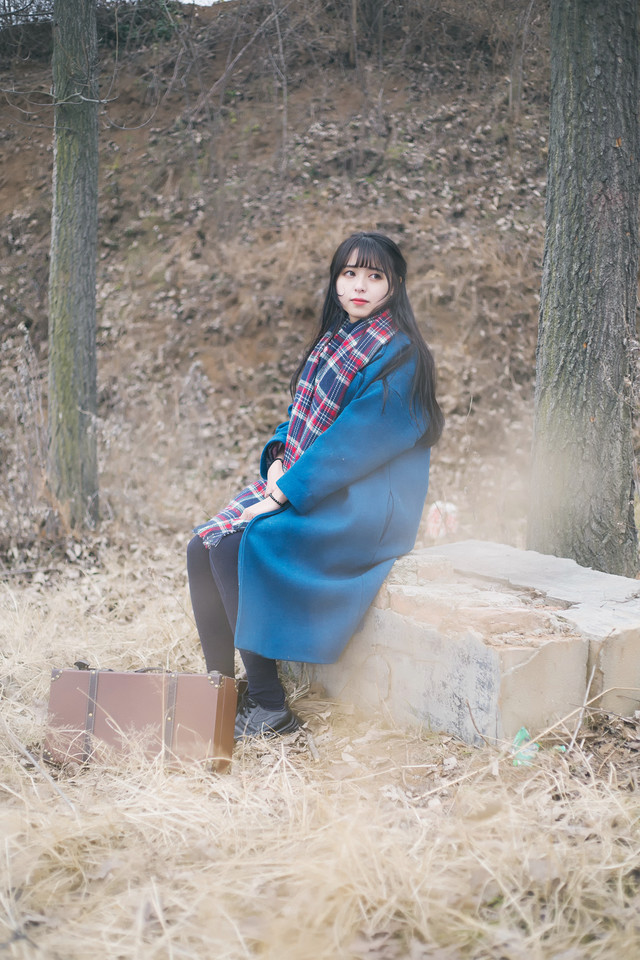 冬日暖阳下小清新美女