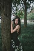 麋鹿女子森林唯美清纯图