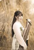 古筝女子户外清纯唯美图